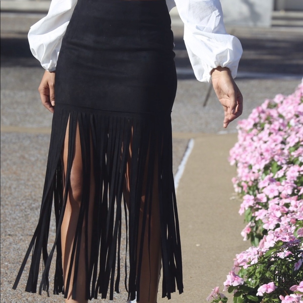 Black Skirt